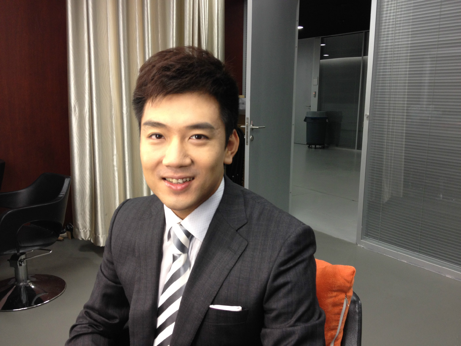 1897607" data-lemmaid="1897607">北京广播学院 /a>播音主持艺术