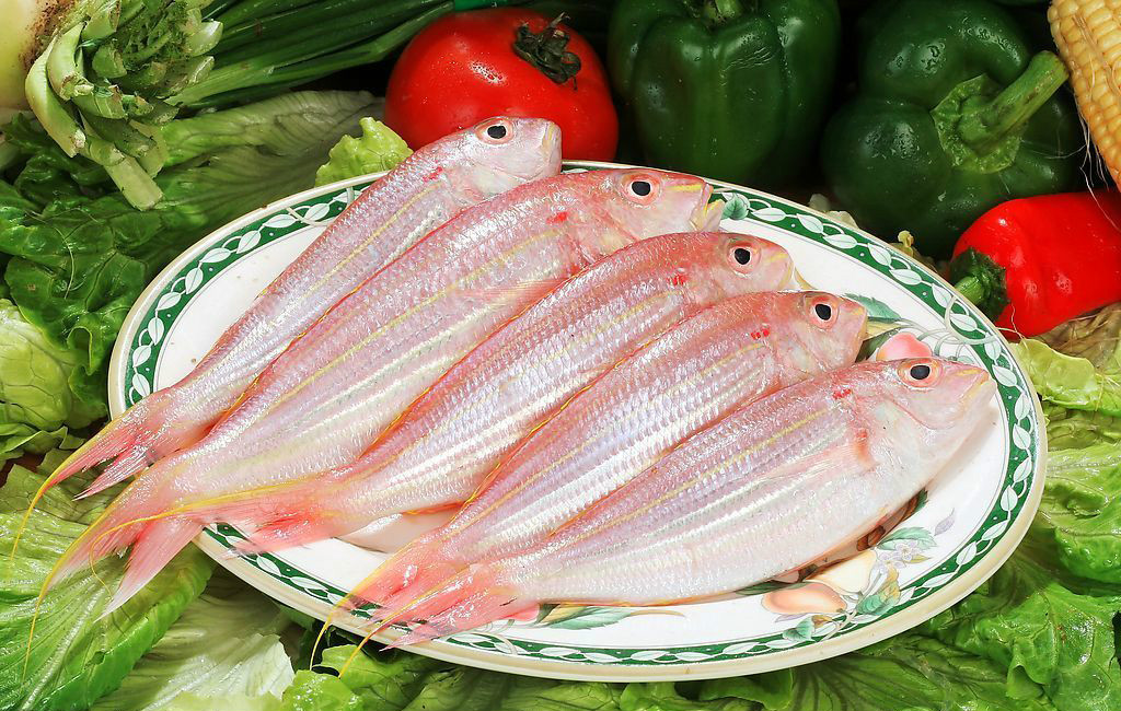 target="_blank" href="/item/红三鱼/5564172" data-lemmaid="