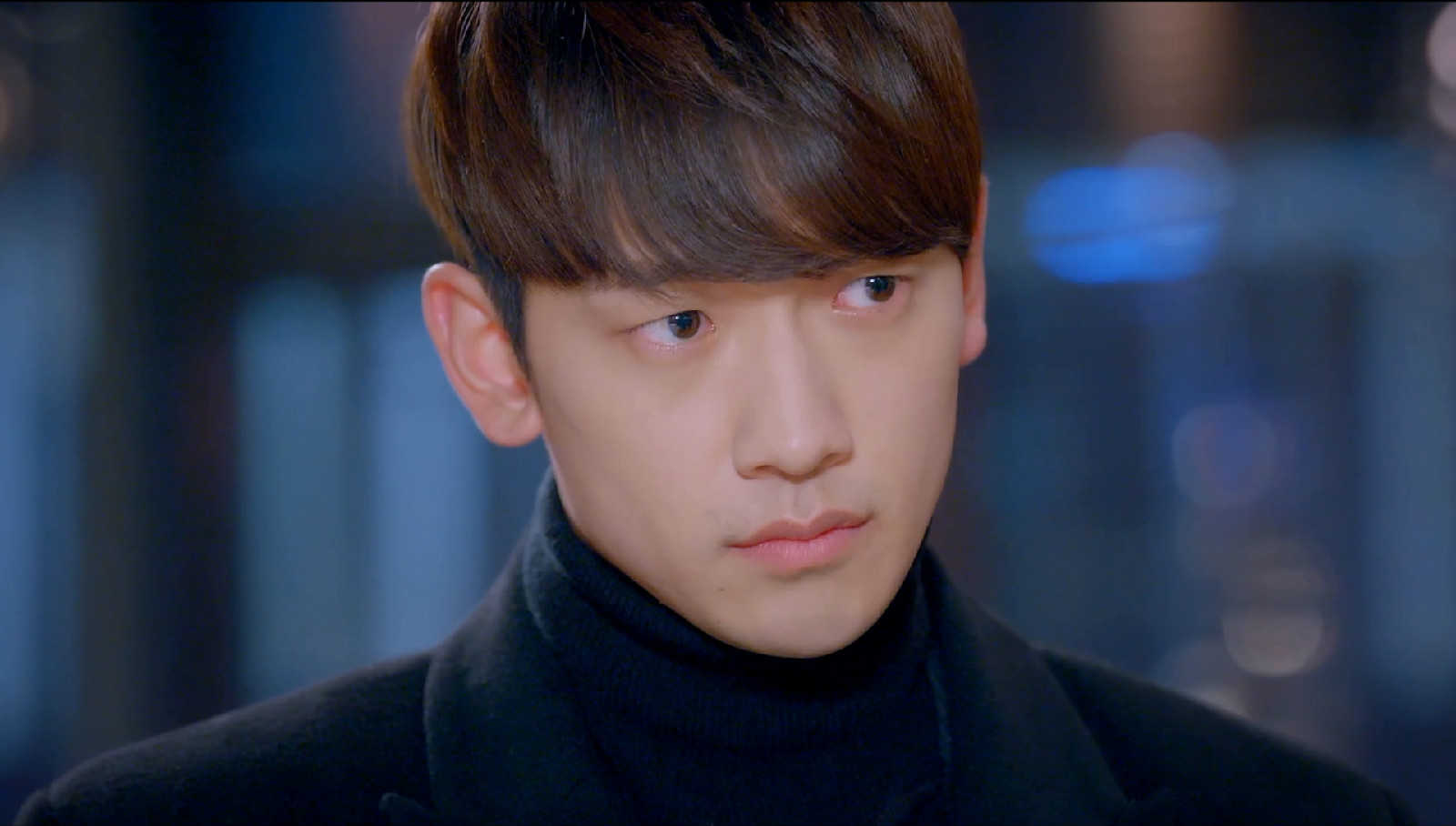  p>郑智薰(rain),1982年6月25日出生于韩国首尔,韩国流行男歌手,演员