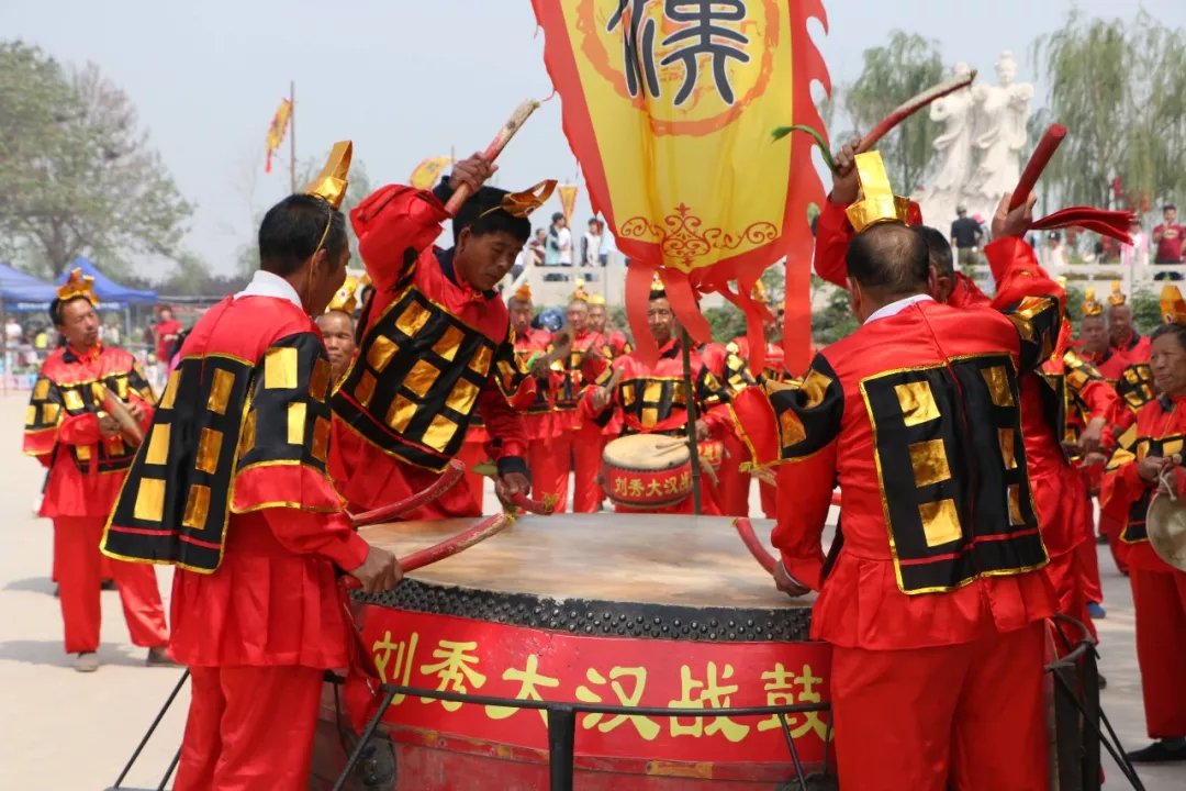 战鼓敲响了真是要冲锋吗？揭秘古代击鼓进军，鸣金收兵的具体操作_百科TA说