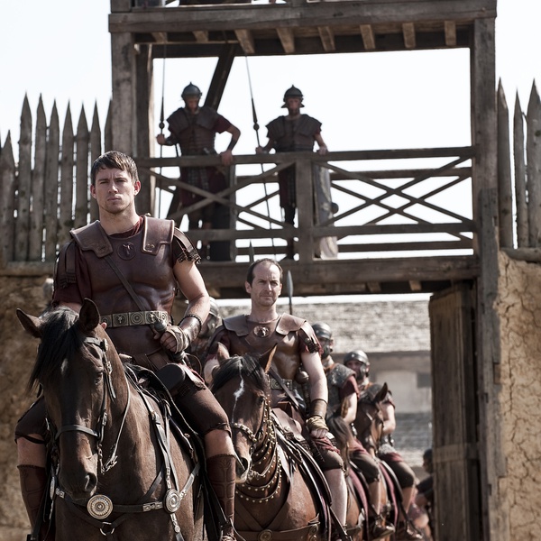  p>《迷踪:第9鹰团》讲述罗马第九军团在苏格兰高地神秘消失20年后