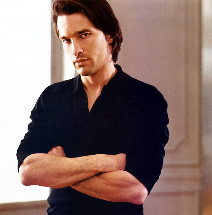 奥利维-马丁内兹