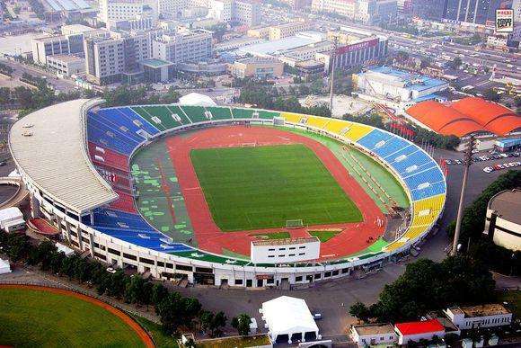  p>北京丰台体育中心体育场,位于北京市丰台区 a href="#" data-lemma