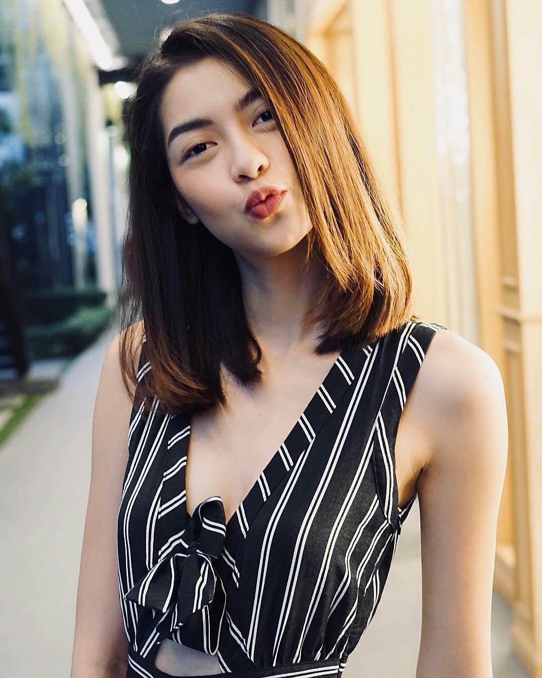  p>娜塔雅·通森(plengkwan),1997年10月17日出生于泰国普吉岛,泰国女