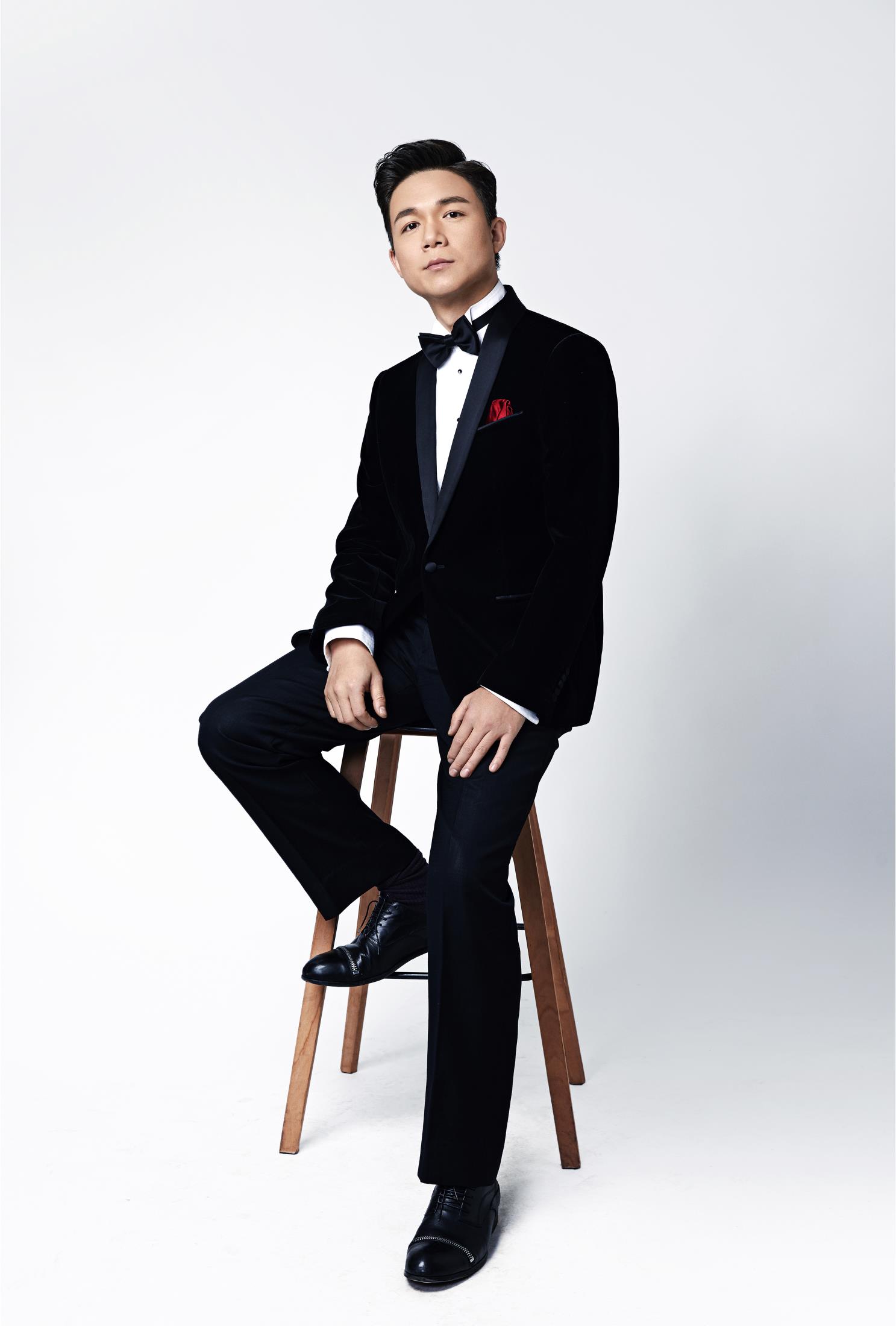  p data-id="go03zsfxj4">王传越,1984年7月15日出生于黑龙江省佳木斯