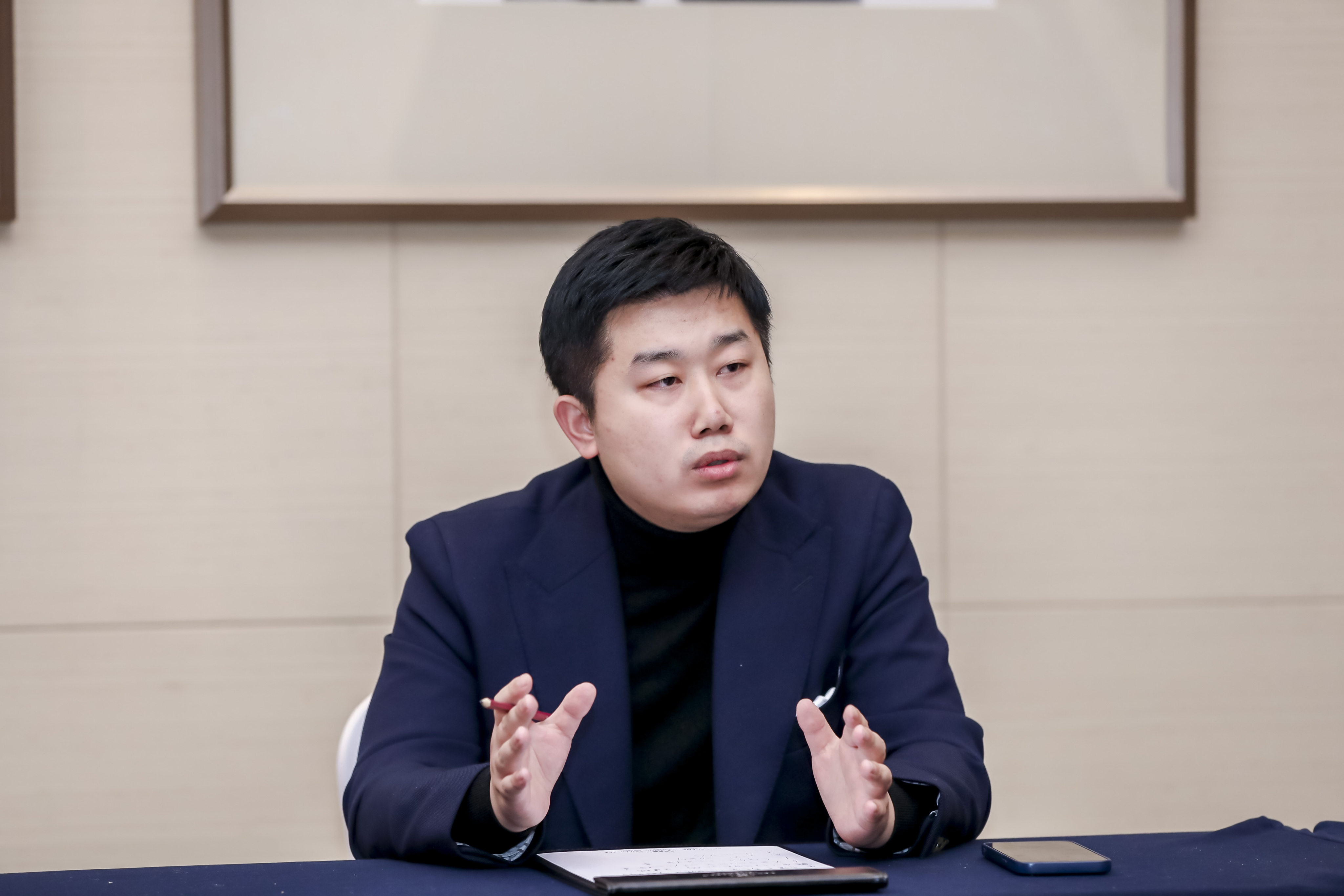 白传豪,男,白氏立华集团创始人, 董事长