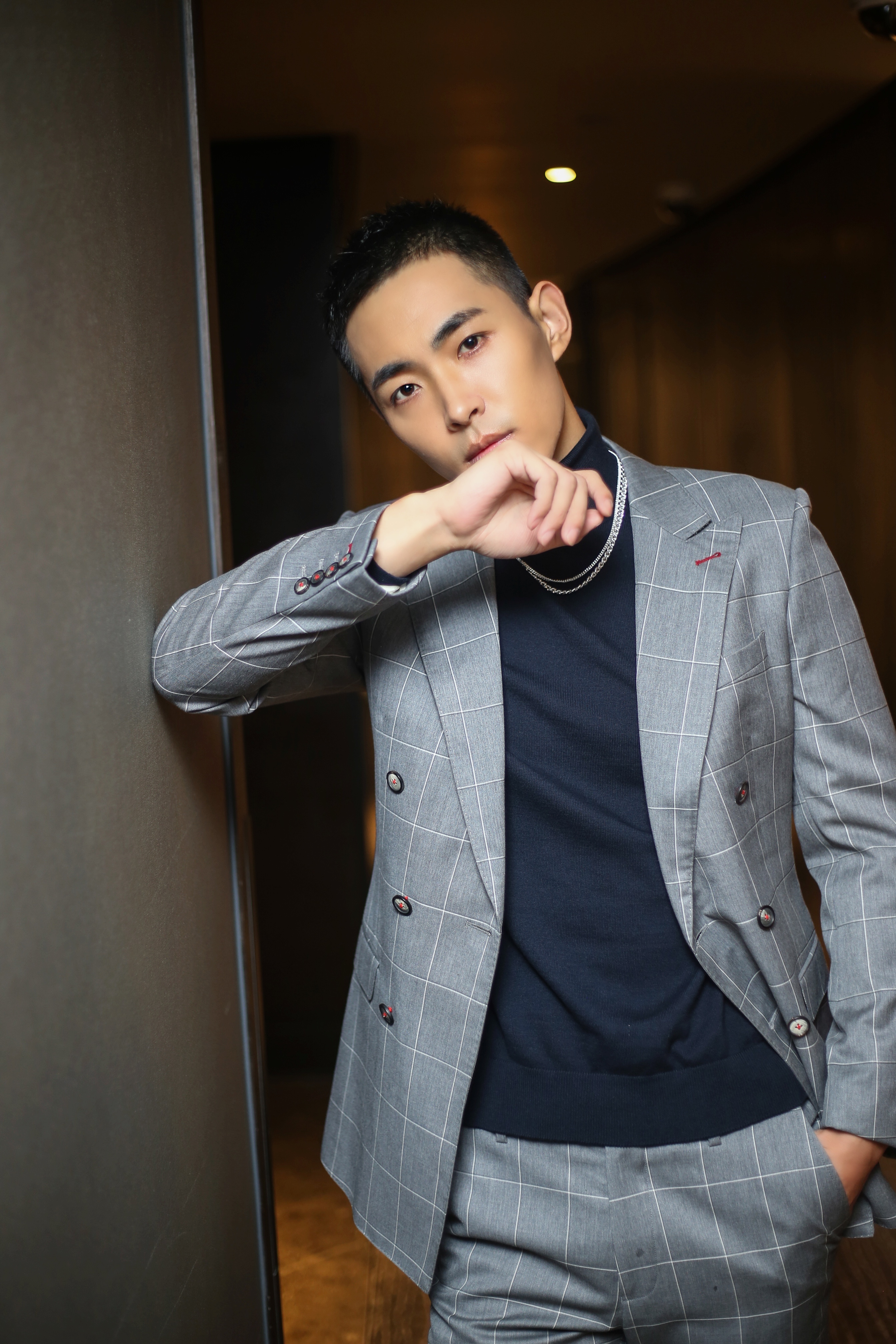  p data-id="gncp6wrjrh">白那日苏,1988年9月30日出生于内蒙古 a