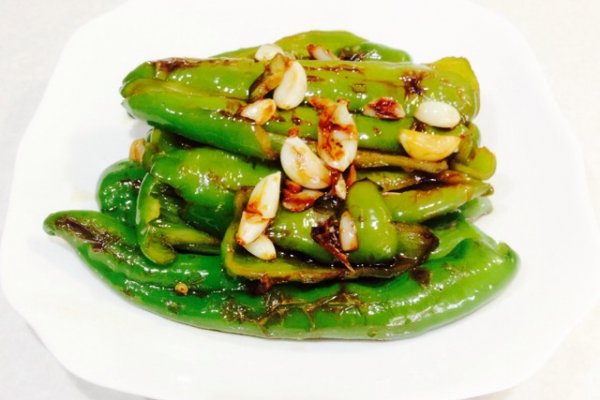  p>虎皮青椒,又叫虎皮海椒,糖醋辣椒瘪子,是以 a href="#" data-lemma