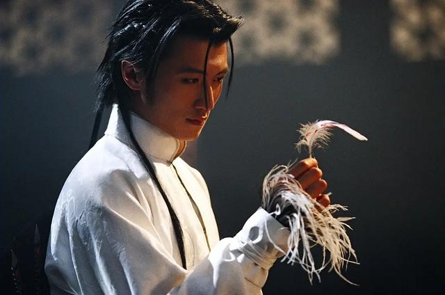 《无极》上映15年，“李成儒们”依旧不配拥有陈凯歌_百科TA说