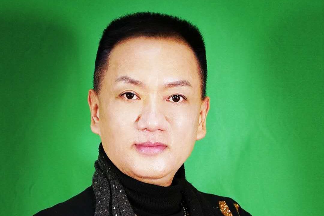 男,1969年1月5日生,华人杰出艺术学者,中国当代英才人物,中国国家民政