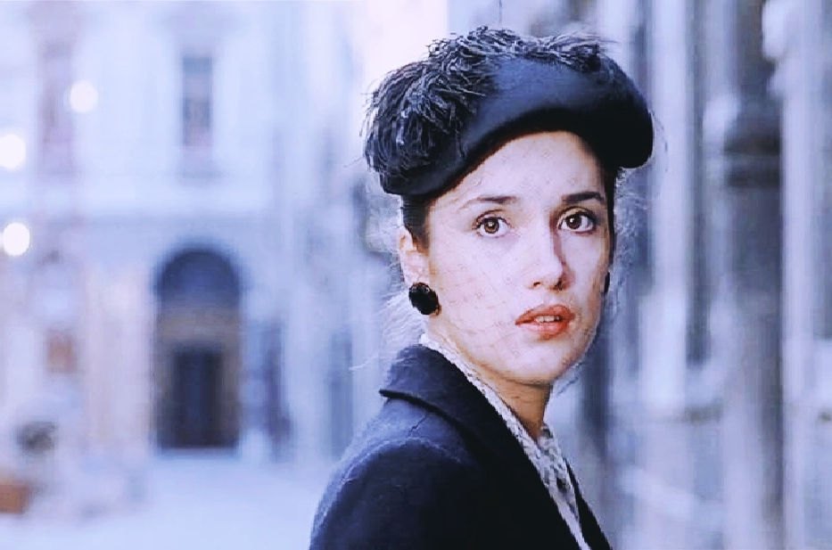 弗洛伦丝格林是一名法国女演员,代表作品有