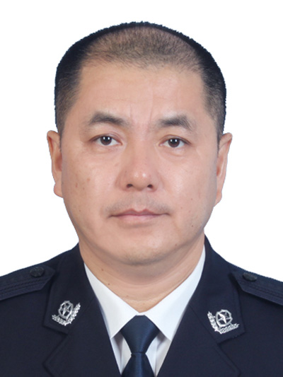  /p> p>现任广东省深圳市公安局交通警察支队支队长. /p>