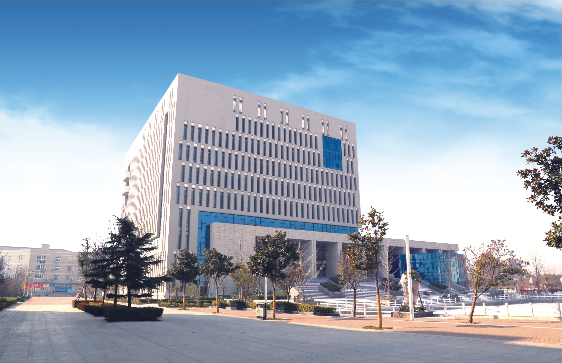 河南职业机电学院