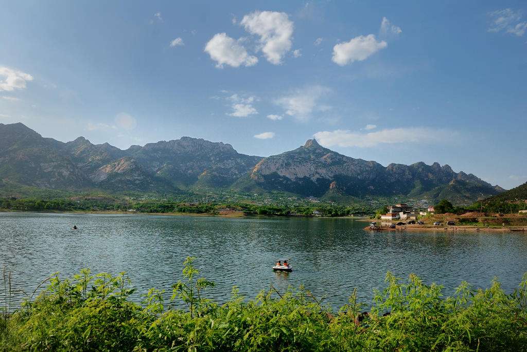  p>碣石山风景区位于河北省秦皇岛市 a target="_blank" href="/item