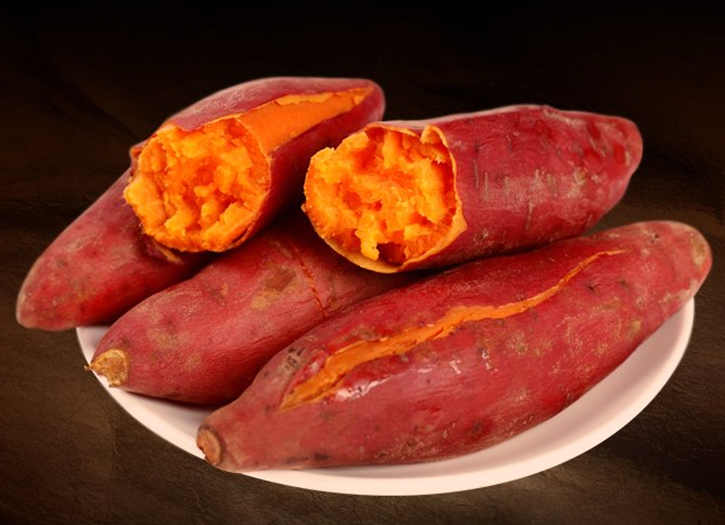  p>红心番薯(又叫红心地瓜),优质鲜食红心地瓜营养丰富,是老少皆宜的