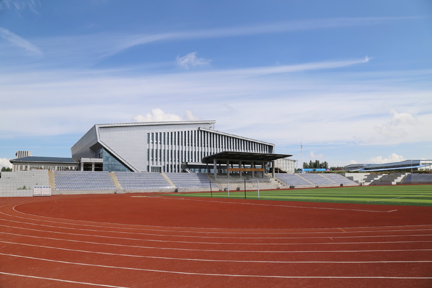  p>吉林铁道职业技术学院(jilin railway technology college),位于