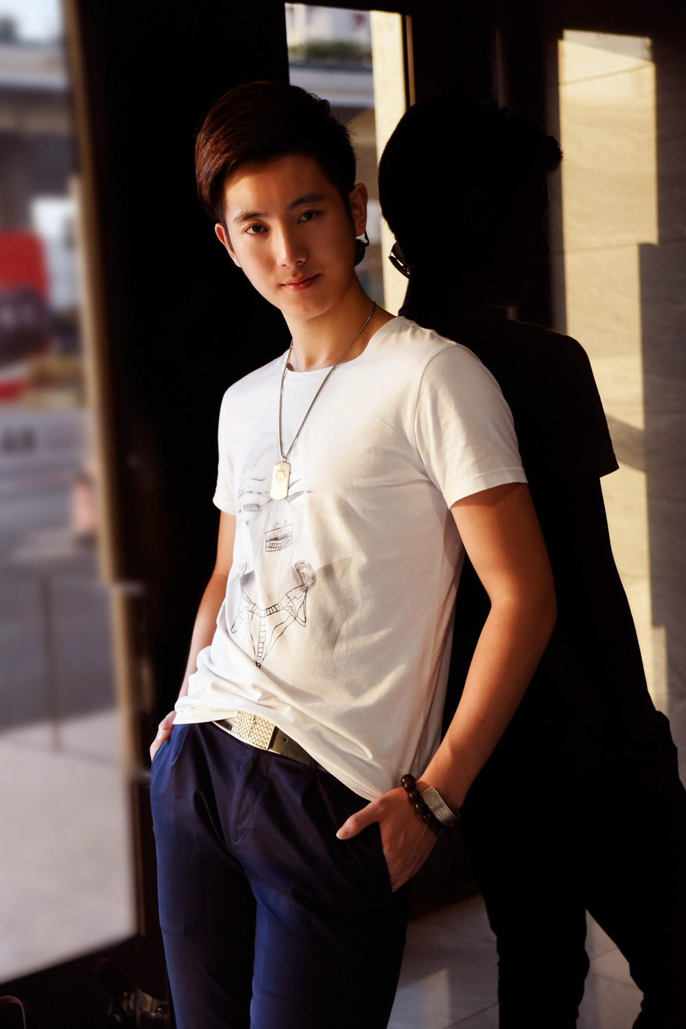 汪舟格,浙江诸暨人, a target="_blank" href="/item/浙江越剧团