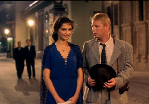  p>《忧郁的星期天》(匈牙利语:szomorú vasárnap,英语:gloomy