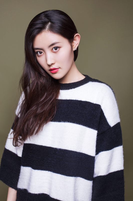  p>周越,中国内地女演员,2018年4月,主演电影《 a target="_blank"