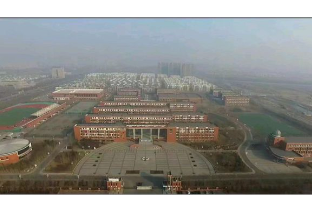 东营市垦利县第一中学