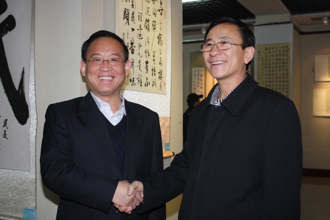  p data-id="gnbw4cvgty">刘洪文,男,生于1963年,祖籍河北广平.