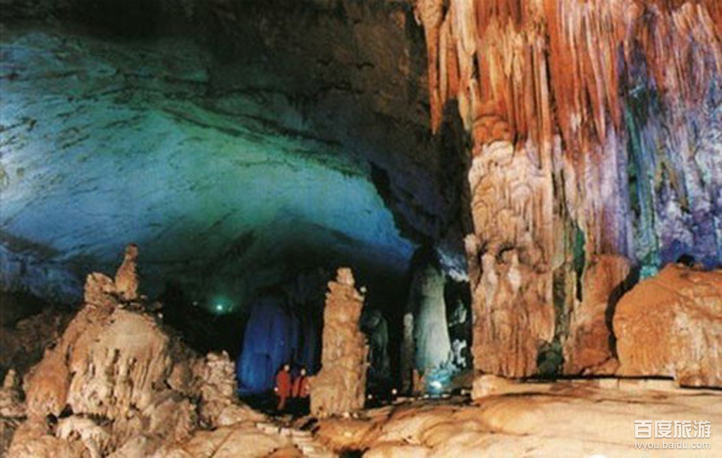  p data-id="gnx13lsuu2">渔洞溶洞位于凯里西面的渔洞乡,是一个天然