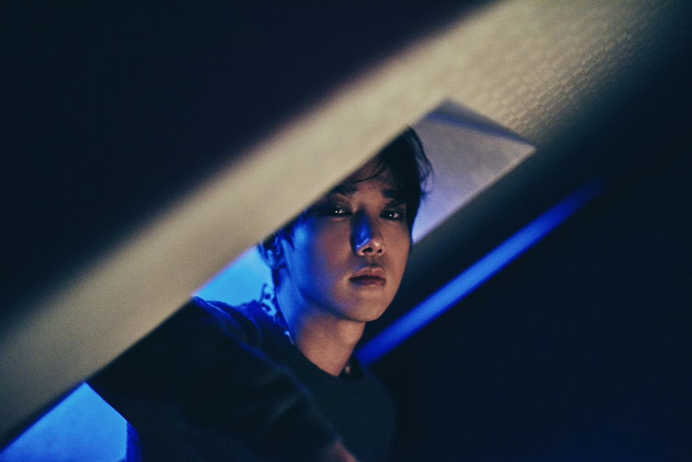  p>金钟云(         ),艺名艺声(      ),1984年8月24日出生于韩国忠