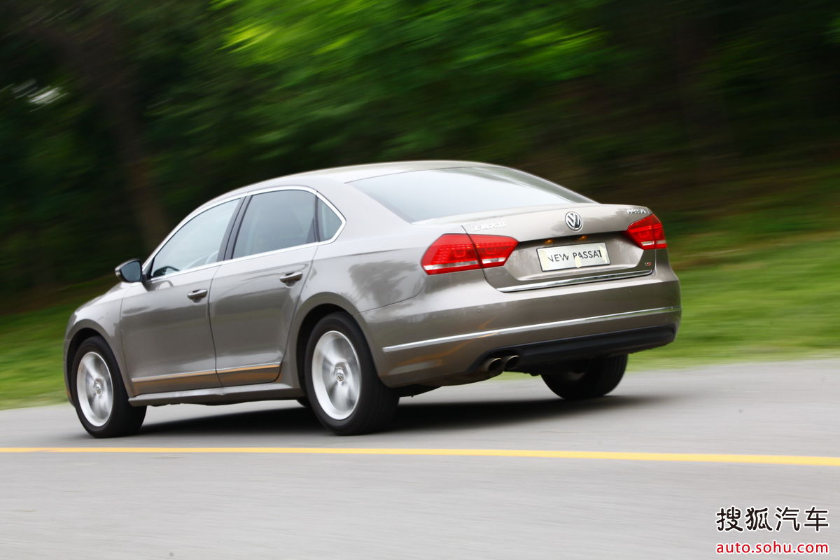 大众帕萨特