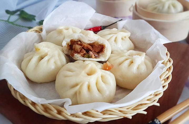 白菜酱肉包子