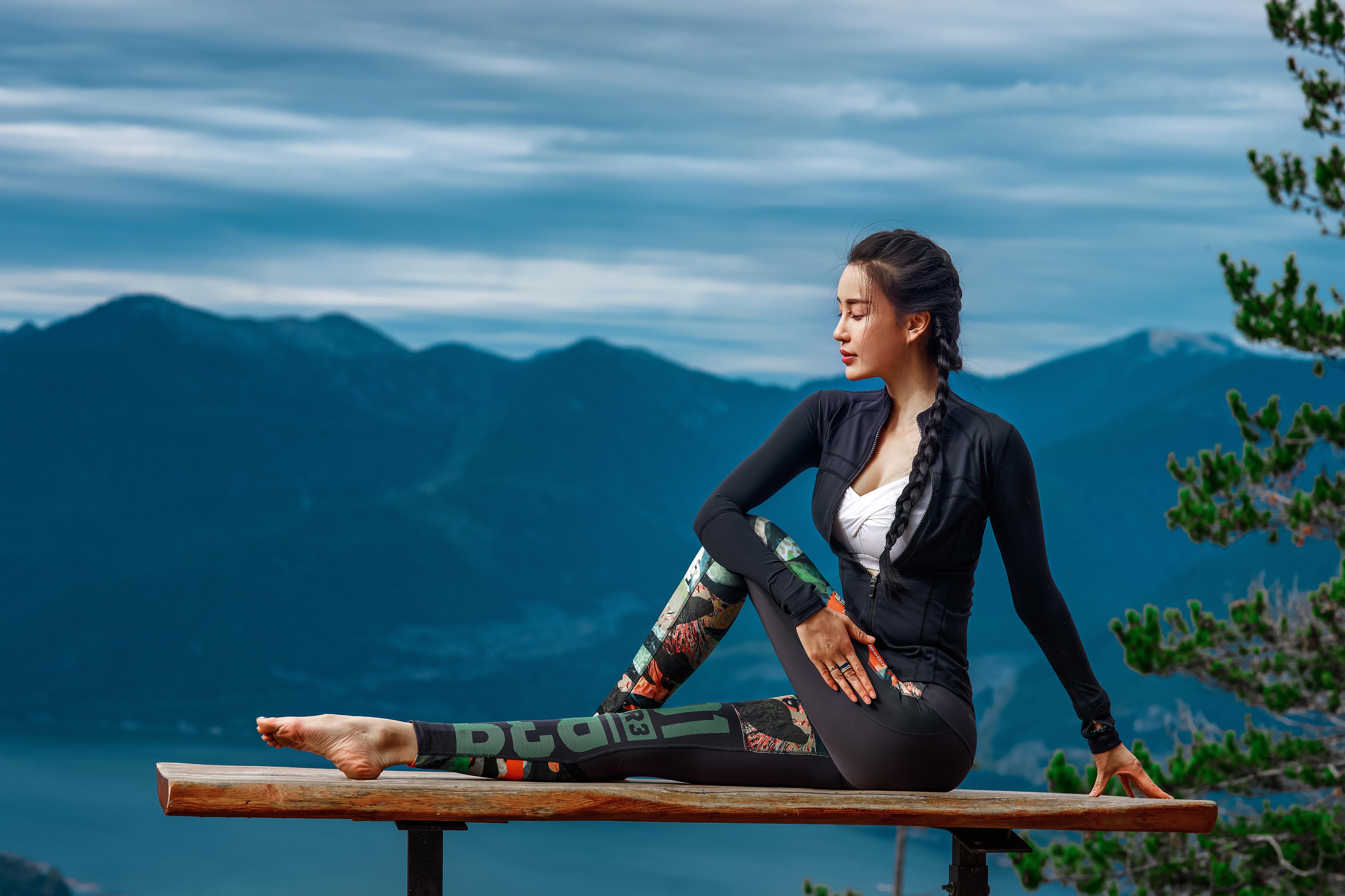  p>母其弥雅 i>(miya) /i>,1987年5月24日出生于云南省楚雄彝族自治州