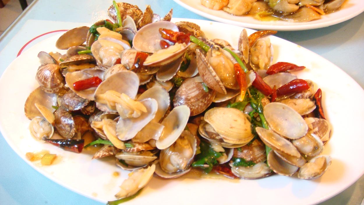  p>辣炒蛤蜊是山东省 a target="_blank" href="/item/青岛市/785198"