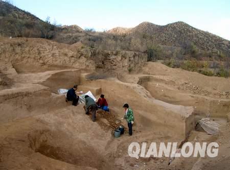  p> a target="_blank" href="/item/东胡林人遗址/6478925" data