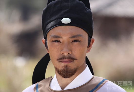  p>陆揆,出生于北京市,中国内地配音演员,配音导演,毕业于上海戏剧