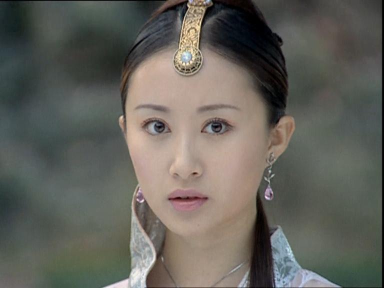 精卫填海 /a>》的角色,由 a target="_blank" href="/item/舒畅/14378