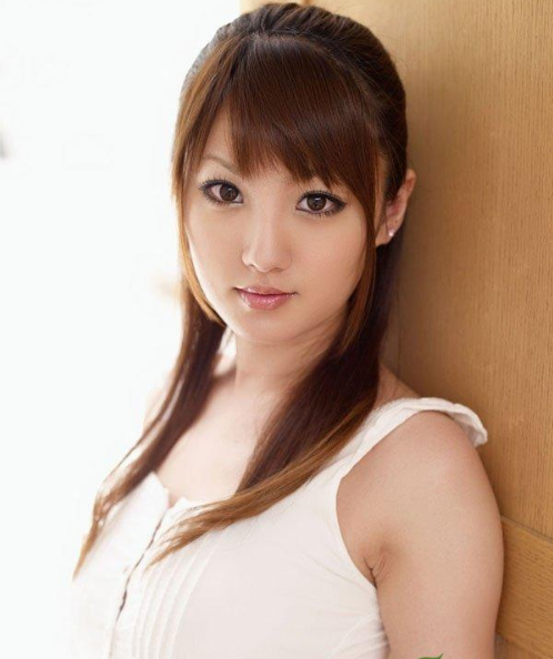  p>天海翼(天海つばさ;amami tsubasa),1988年3月8日出生于日本广岛县