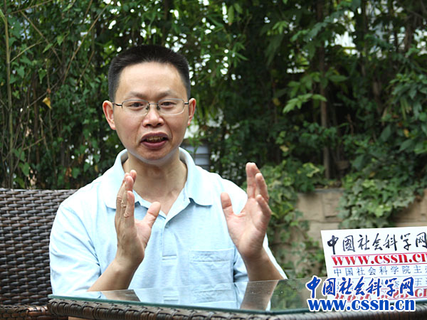  p data-id="gnwqjyub36">粟品孝,1969年3月生,四川大竹县人,汉族