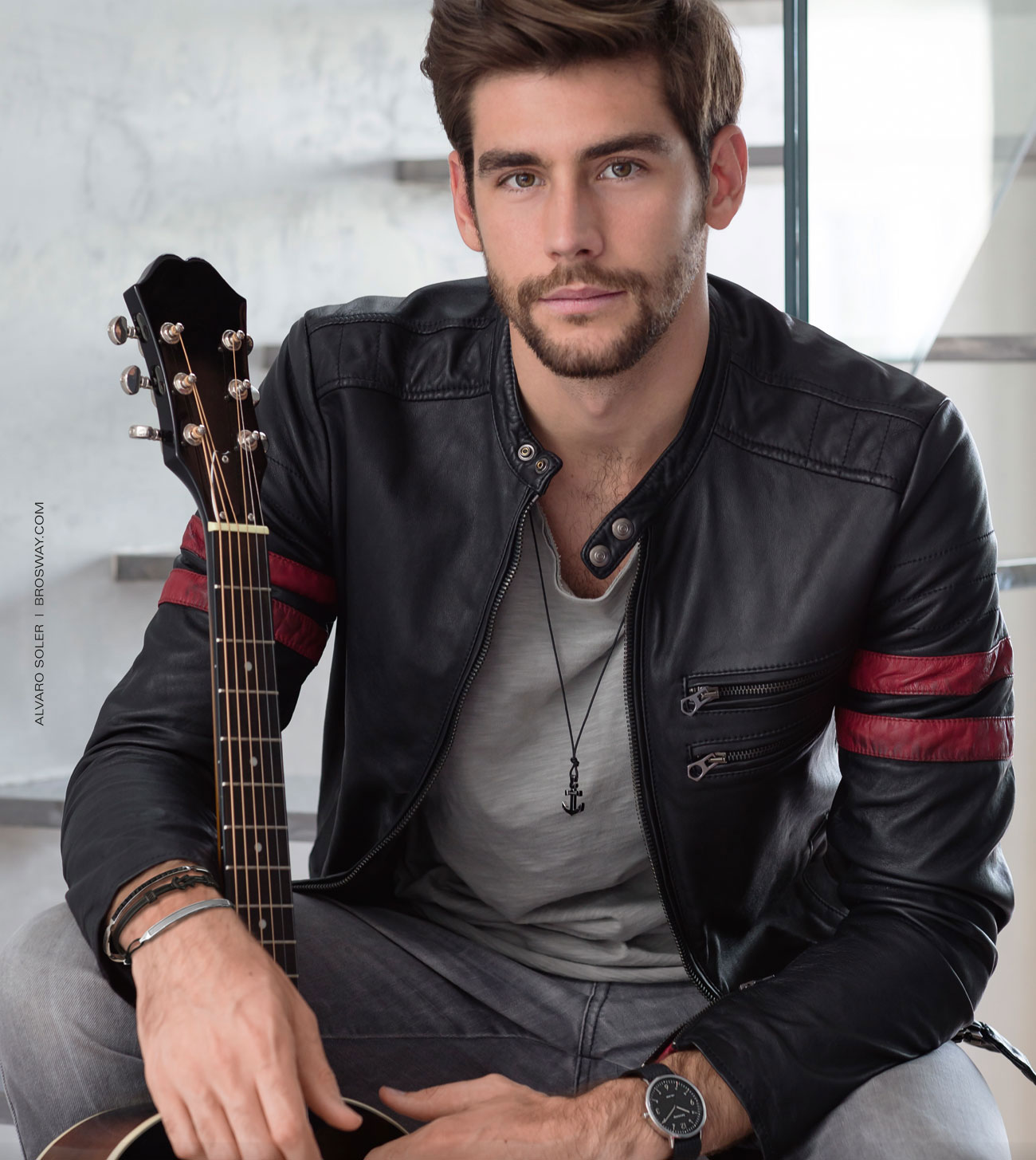 是西班牙歌手 a target="_blank" href="/item/alvaro soler">alvaro