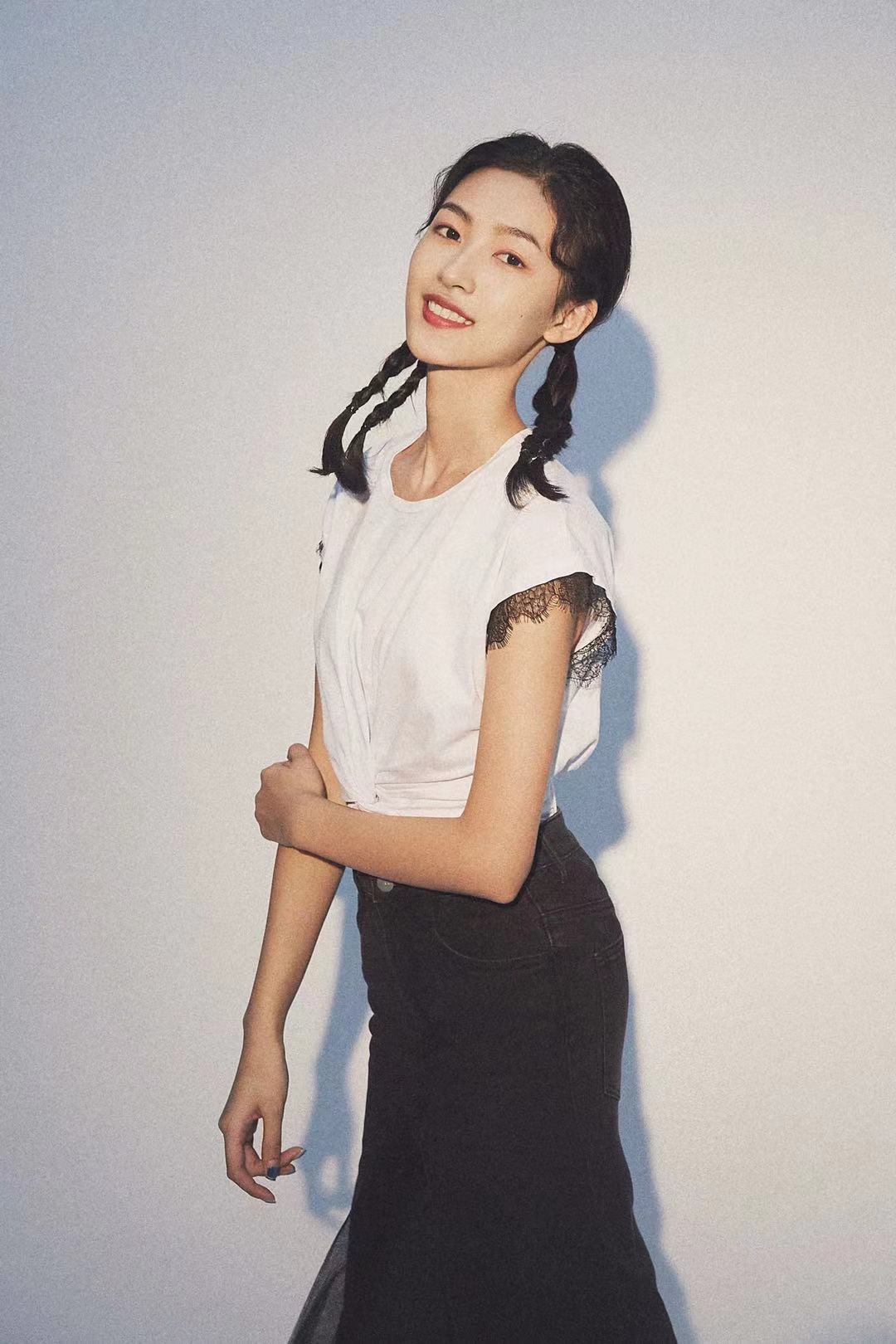 ctrid="suifxpv5vpmx">龙水婷,1999年11月10日出生,中国内地女演员