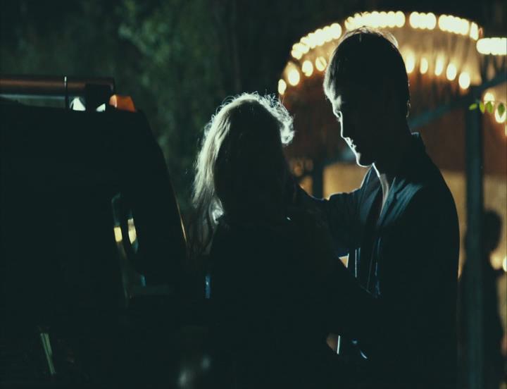  p>《9天零一个清晨》是vera storozheva执导的电影. /p>