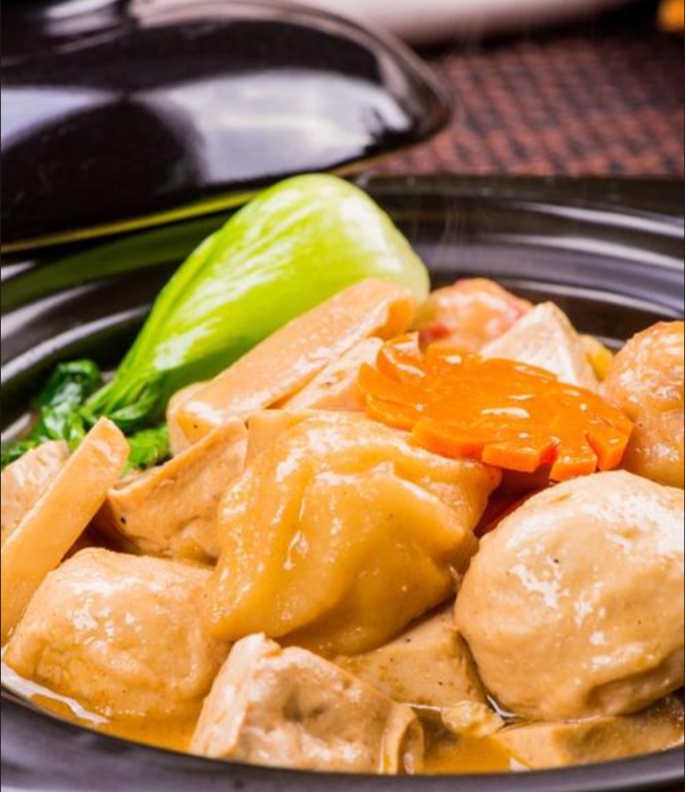  p>鱼丸烧豆腐是由豆腐,鱼丸等为主要食材做成的一道菜品,属于家常菜.