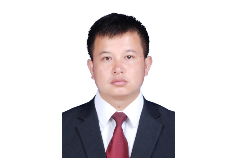  p>   张铭同志,男,侗族,1983年5月出生,贵州黎平人,2008年11月参加