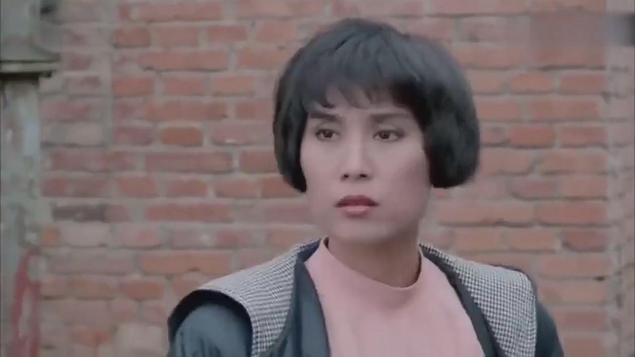 李彤