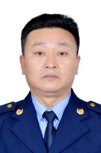  p>安庆,现任贵州省六盘水市六枝特区教育局党委书记,局长. /p>