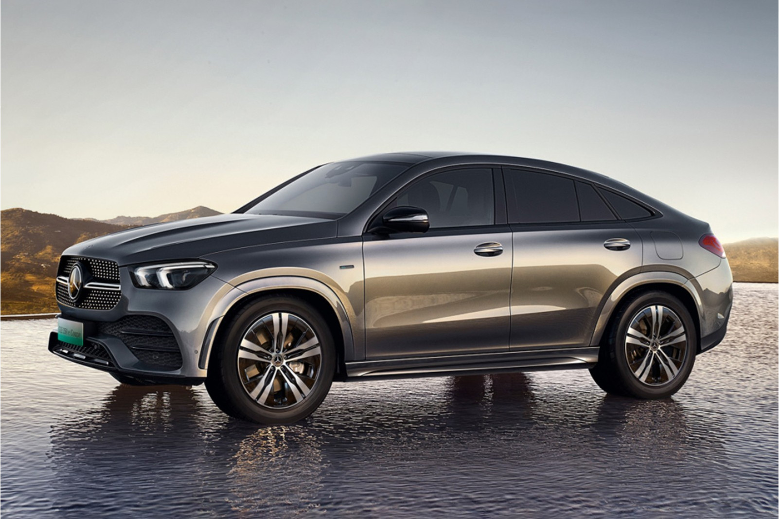 奔驰gle轿跑新能源