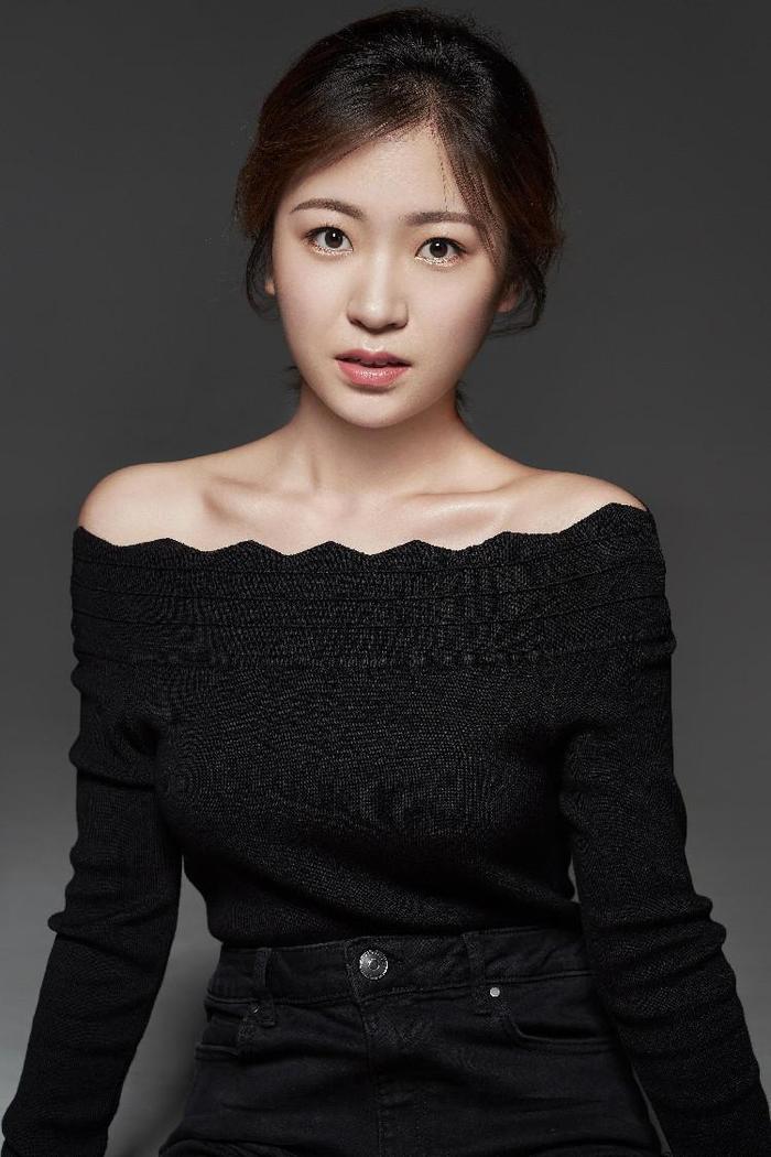  p data-id="tf5lvoftopbi">陈晨,中国内地女演员.