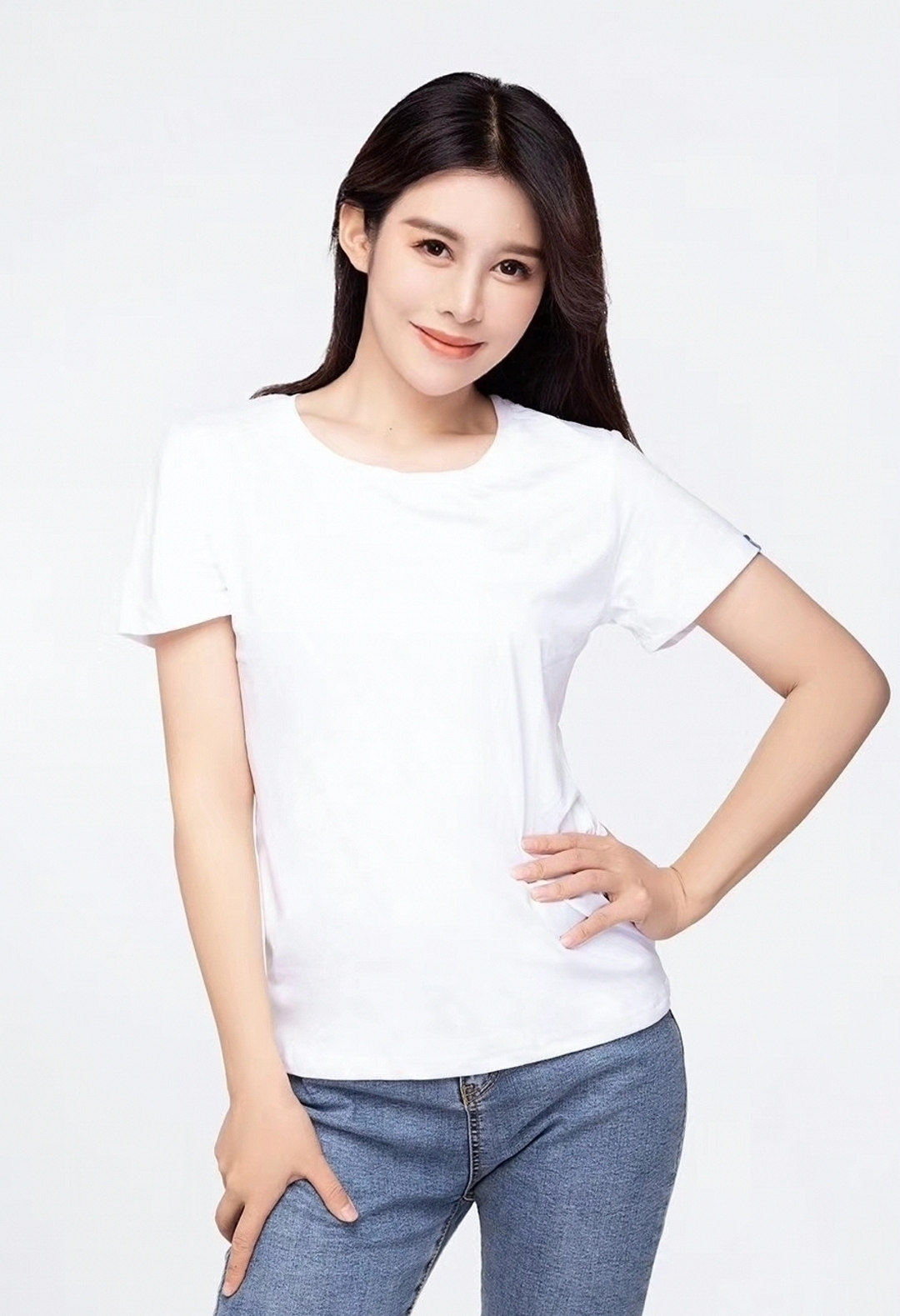 吴荻,女,汉族,广东广播电视台国际军事类