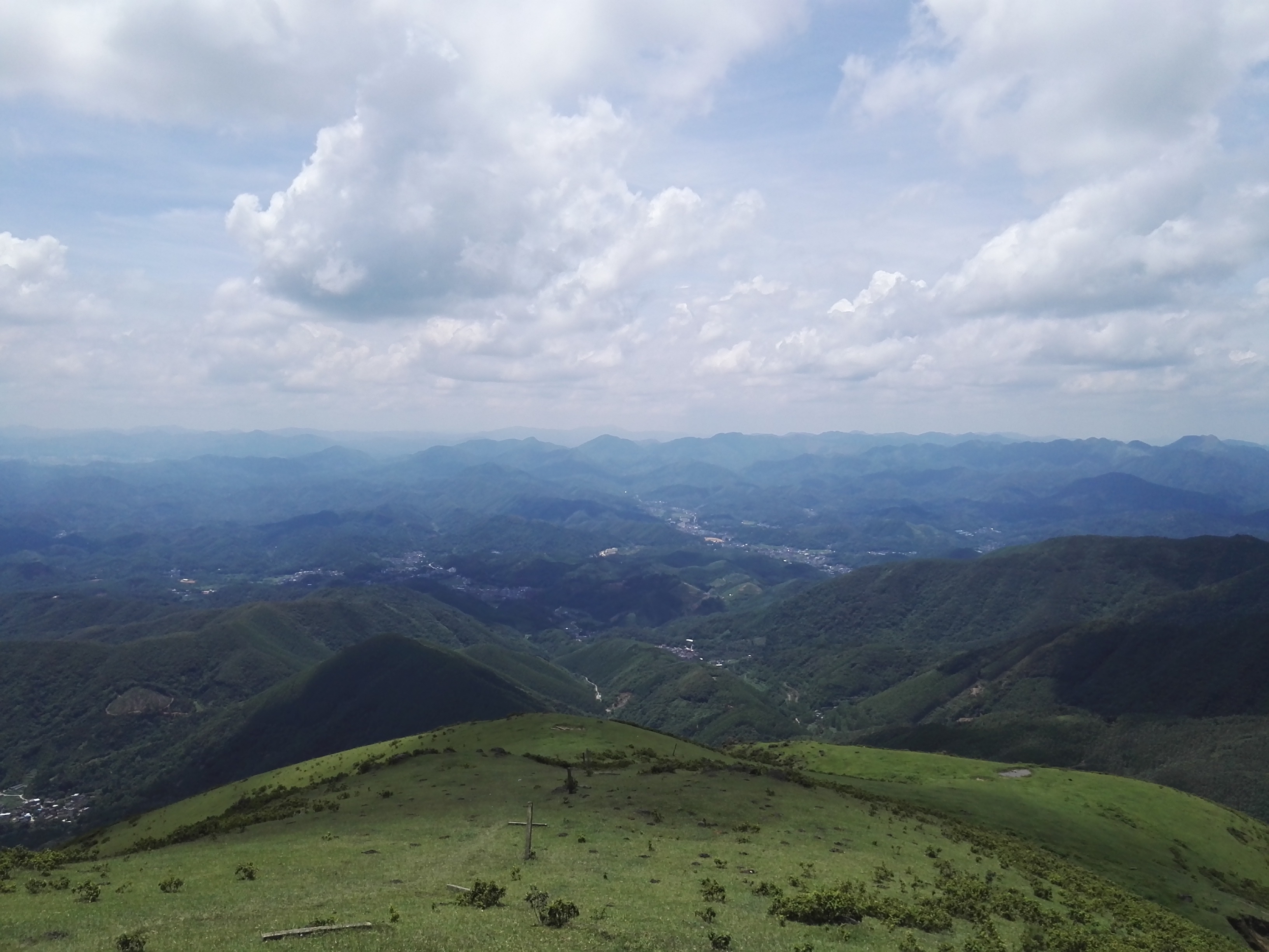 云飞嶂