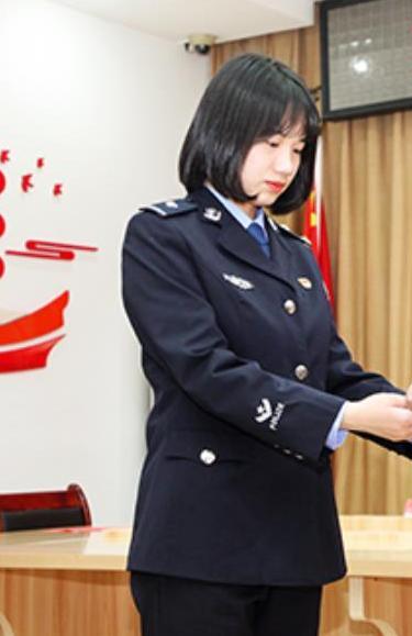 p data-id="t25sj8hnizea">胡雨恬,女,中共党员,"全国公安系统二级