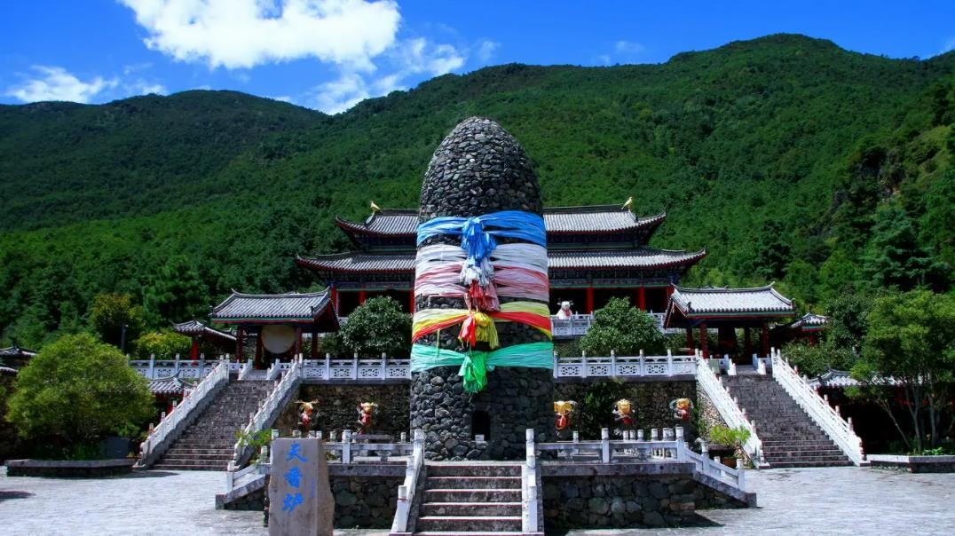 玉龙纳西族自治县