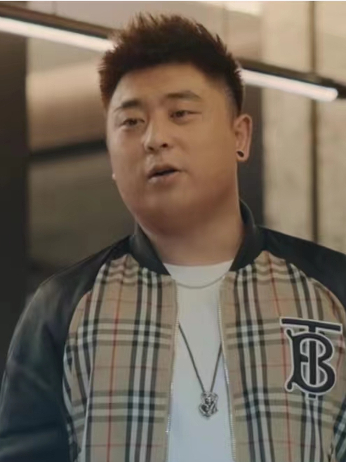  p>    王富贵,喜剧电影《 a target="_blank" href="/item/哥俩儿好